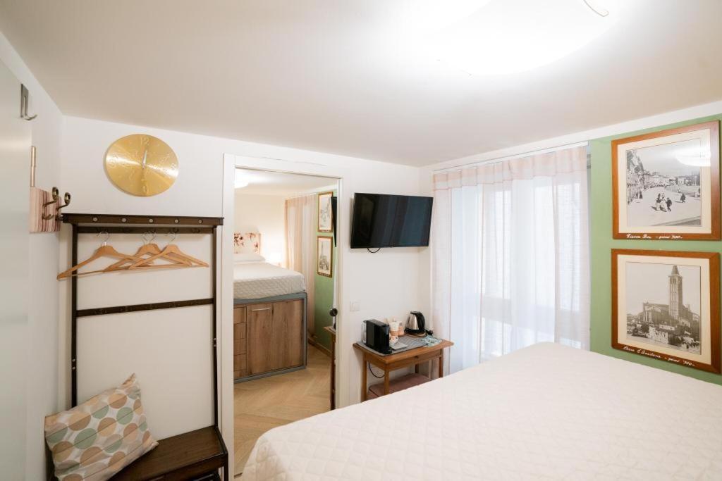 Domus Verona - Borsari Pied-A-Terre Exterior foto